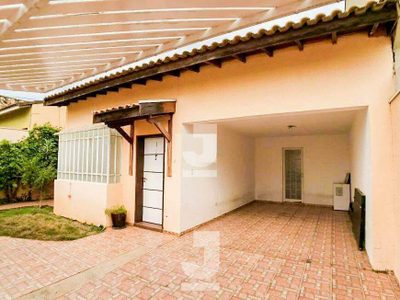 Casa, 3 quartos, 206 m² - Foto 1