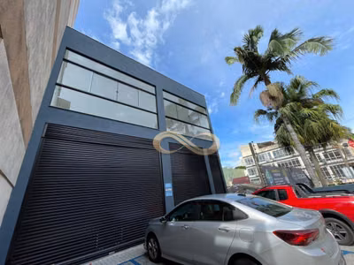 Loja-Salão, 180 m² - Foto 1