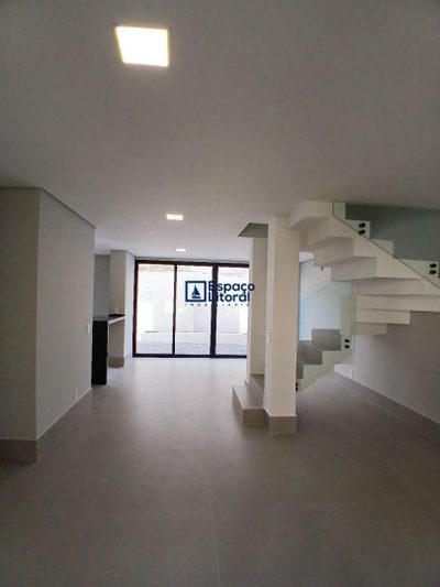 Casa, 5 quartos, 176 m² - Foto 3