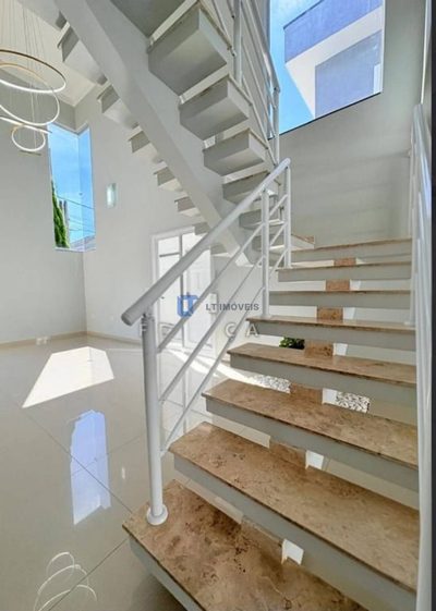 Casa, 5 quartos, 250 m² - Foto 5