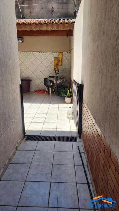 Casa, 4 quartos, 198 m² - Foto 4