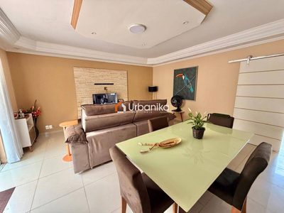 Casa, 2 quartos, 74 m² - Foto 1