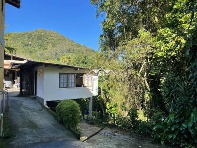 Casa, 6 quartos, 250 m² - Foto 4