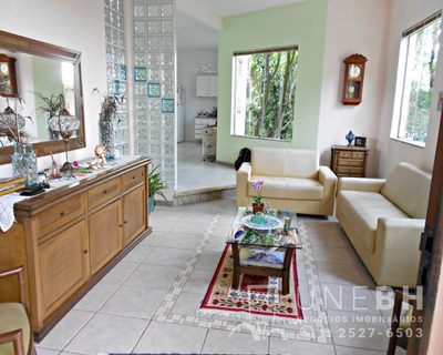 Casa, 4 quartos, 300 m² - Foto 1