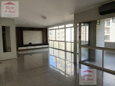 Apartamento, 3 quartos, 200 m² - Foto 1