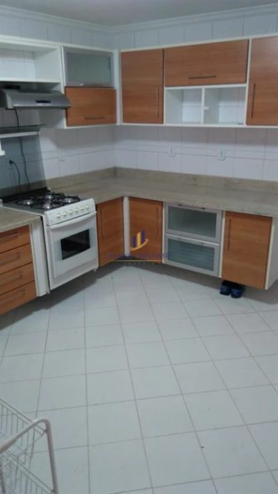 Casa, 3 quartos, 160 m² - Foto 2