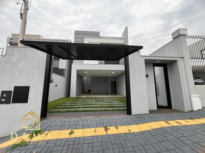 Sobrado, 3 quartos, 200 m² - Foto 1