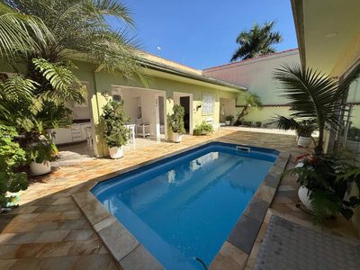 Casa, 3 quartos - Foto 1