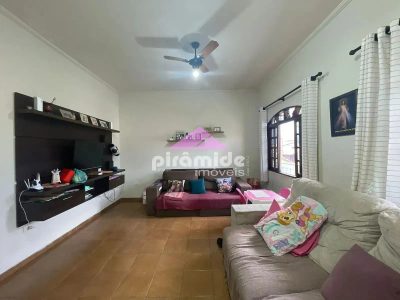 Casa, 3 quartos, 209 m² - Foto 3