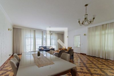 Casa, 3 quartos, 280 m² - Foto 2