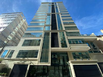 Apartamento, 3 quartos, 140 m² - Foto 1