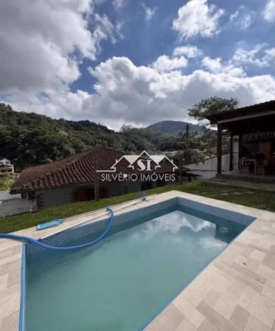 Casa, 3 quartos, 129 m² - Foto 1