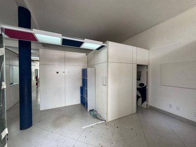 Loja-Salão, 250 m² - Foto 2