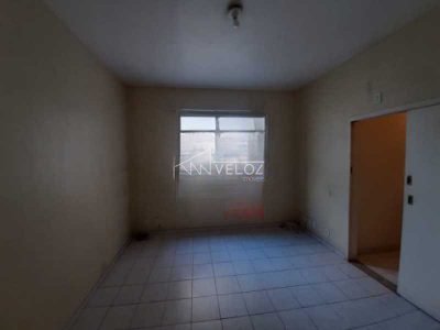 Apartamento, 2 quartos, 85 m² - Foto 1