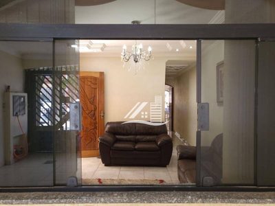 Sobrado, 4 quartos, 200 m² - Foto 1