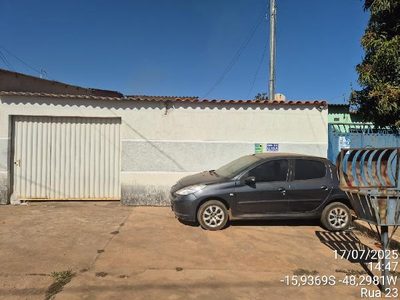 Casa, 2 quartos, 240 m² - Foto 1