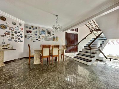Casa, 6 quartos, 350 m² - Foto 4
