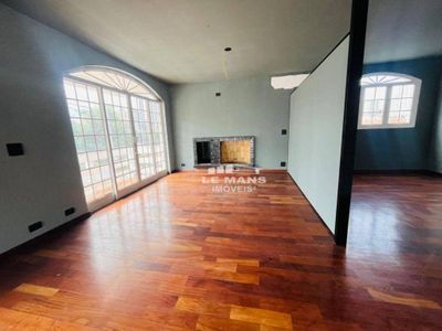 Casa, 4 quartos, 319 m² - Foto 1