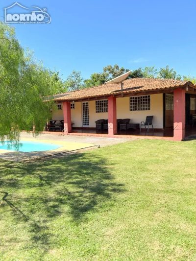 Casa, 3 quartos, 160 m² - Foto 2
