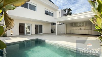 Casa, 4 quartos, 343 m² - Foto 1