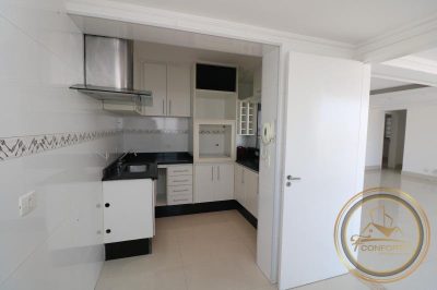 Cobertura, 3 quartos, 237 m² - Foto 4
