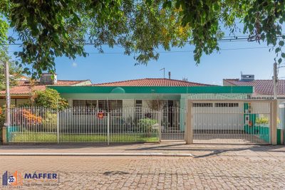 Casa, 3 quartos, 222 m² - Foto 2