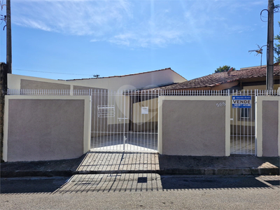 Casa, 4 quartos, 153 m² - Foto 2