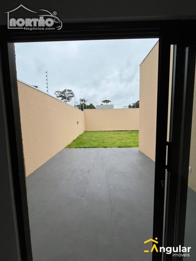 Casa, 3 quartos, 121 m² - Foto 2