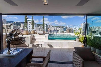 Cobertura, 3 quartos, 210 m² - Foto 1