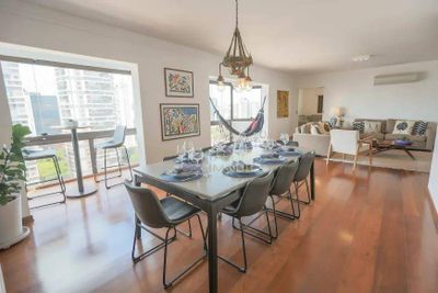 Apartamento, 3 quartos, 227 m² - Foto 2