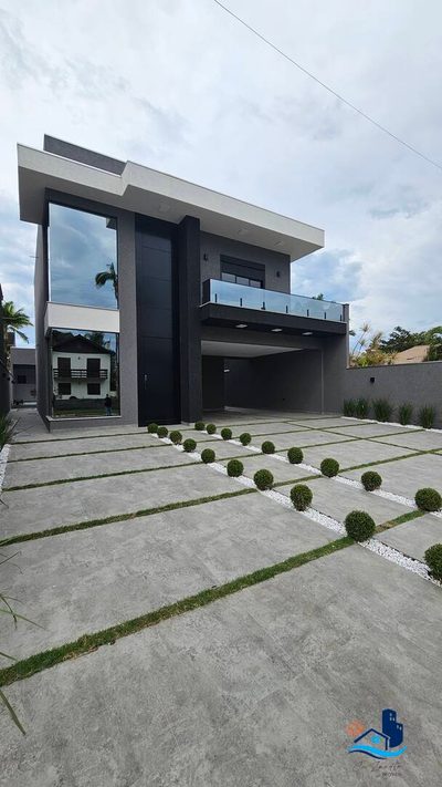 Casa, 4 quartos, 290 m² - Foto 2