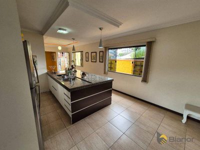 Casa, 3 quartos, 240 m² - Foto 4