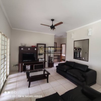 Sítio, 3 quartos, 1080 m² - Foto 2