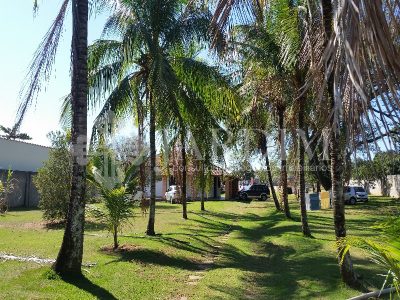 Chácara, 3 quartos, 2800 m² - Foto 1