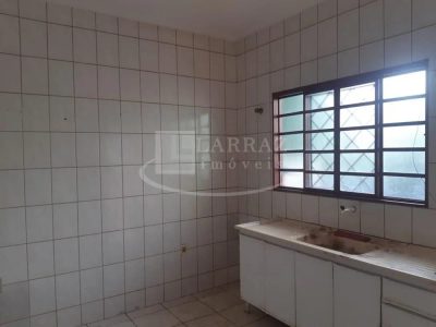 Casa, 3 quartos, 196 m² - Foto 2