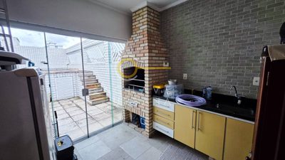 Casa, 4 quartos, 202 m² - Foto 1