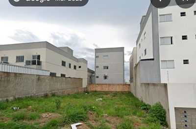 Terreno, 300 m² - Foto 1