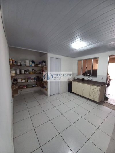 Casa, 5 quartos, 220 m² - Foto 1