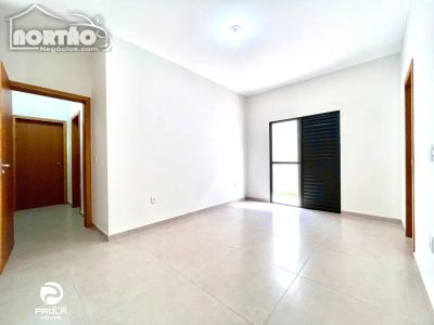 Casa, 4 quartos, 162 m² - Foto 3