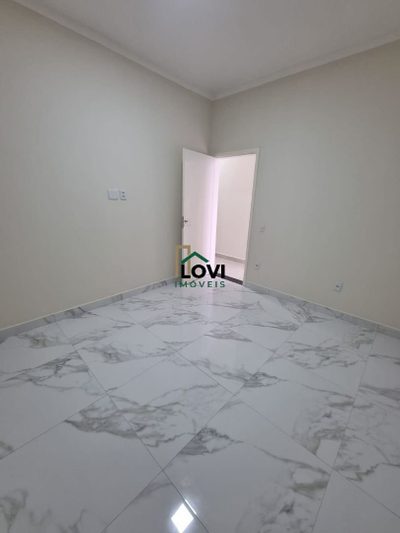 Casa, 3 quartos, 176 m² - Foto 1