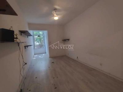 Apartamento, 2 quartos, 105 m² - Foto 1