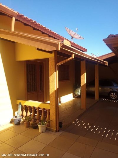 Casa, 3 quartos, 170 m² - Foto 1