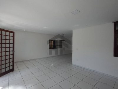 Casa, 4 quartos, 322 m² - Foto 4