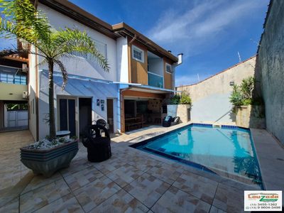 Sobrado, 4 quartos, 232 m² - Foto 2