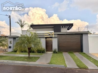 Casa, 3 quartos, 296 m² - Foto 2