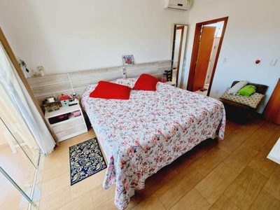 Sobrado, 4 quartos, 255 m² - Foto 2