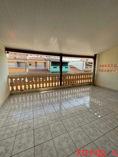 Casa, 3 quartos, 221 m² - Foto 1