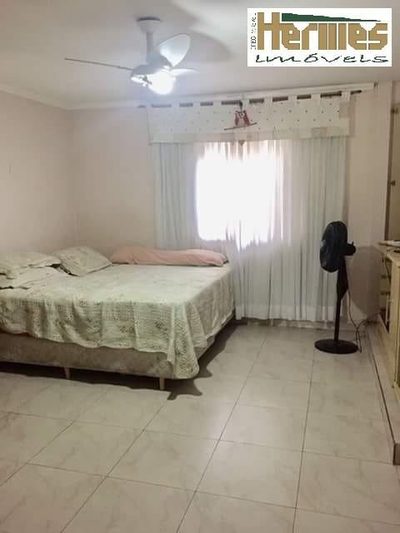 Casa, 3 quartos, 281 m² - Foto 3