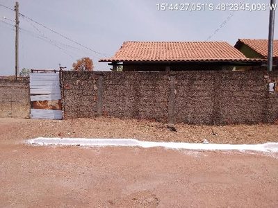 Casa, 2 quartos, 244 m² - Foto 1