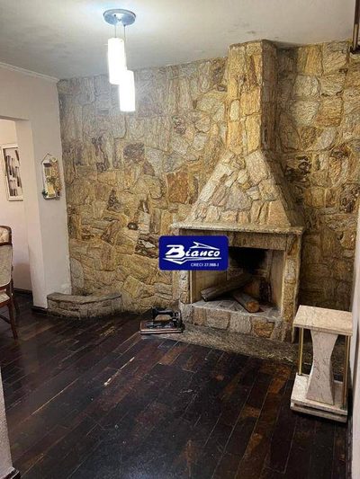 Casa, 3 quartos, 282 m² - Foto 1